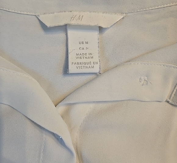 Classic White Women's Button-Up Shirt - Picture 4 of 8